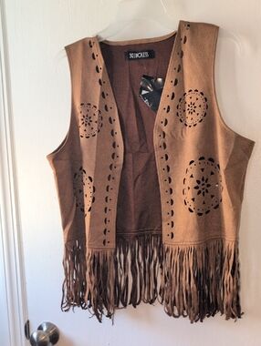 Fringed Suede Vest with Laser-Cut Medallions - Brown